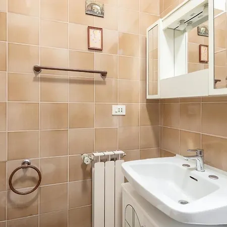 Marisa Vatican House